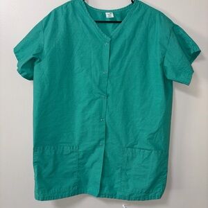 Standard textile soft weave green button up short sleeve scrub top unisex L